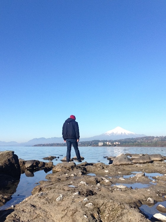 BLOG-Garzo-StandingonRock-750p