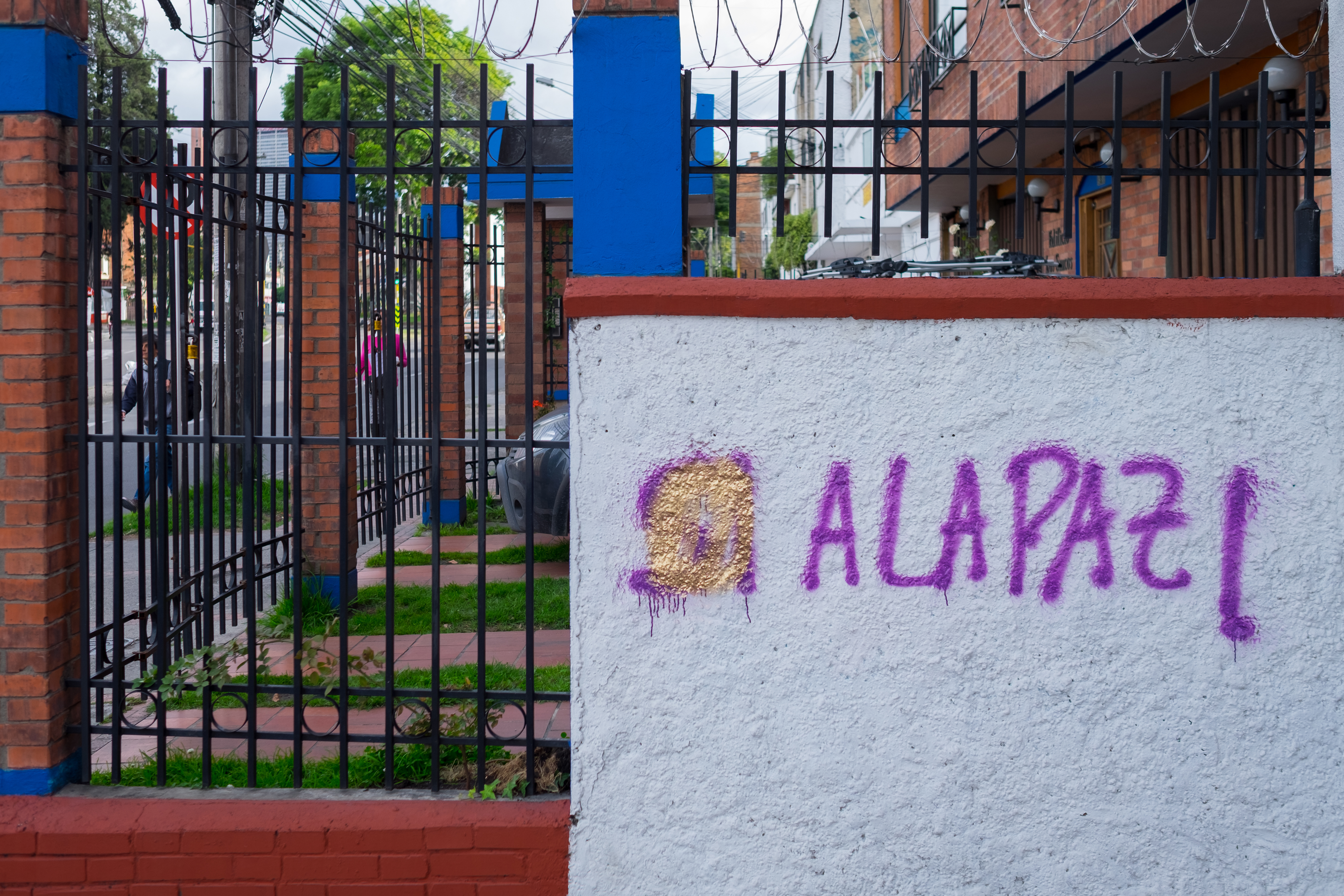 2016-10-05-blog-withey-sialapaz_galonaranjo