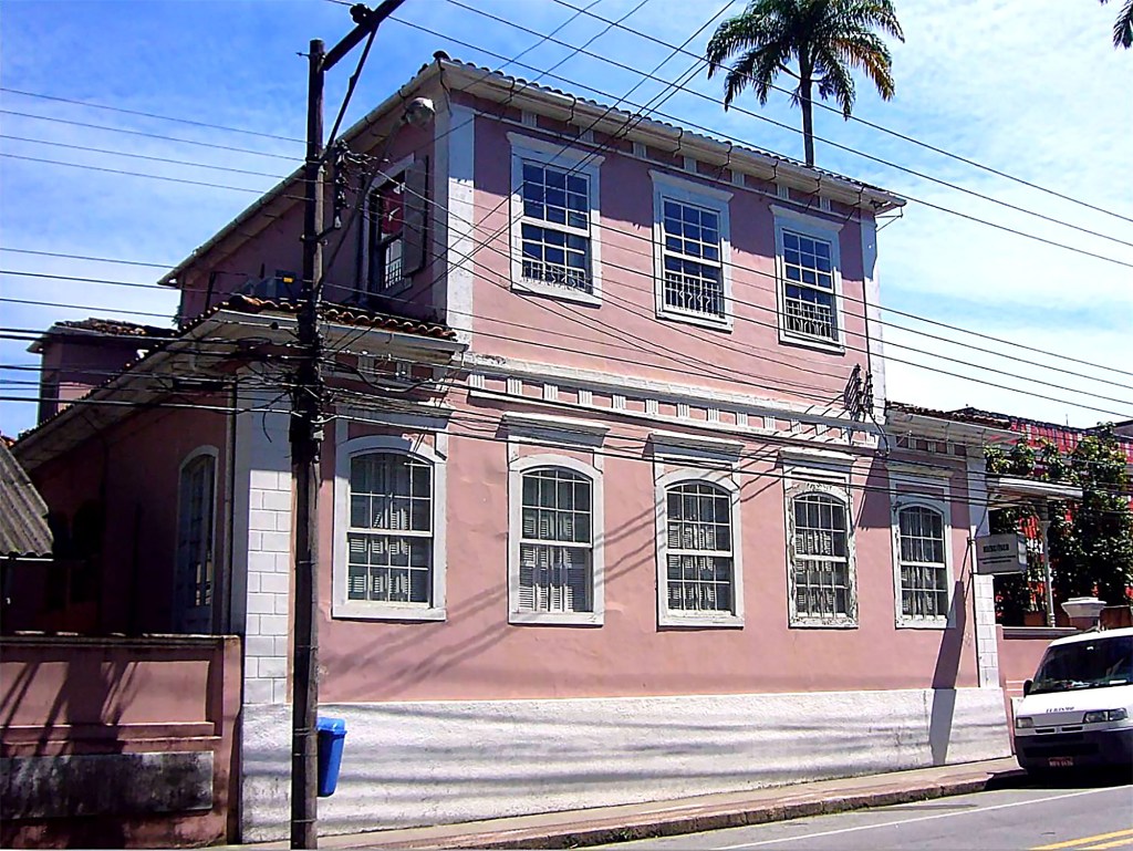 A pink two-story building.